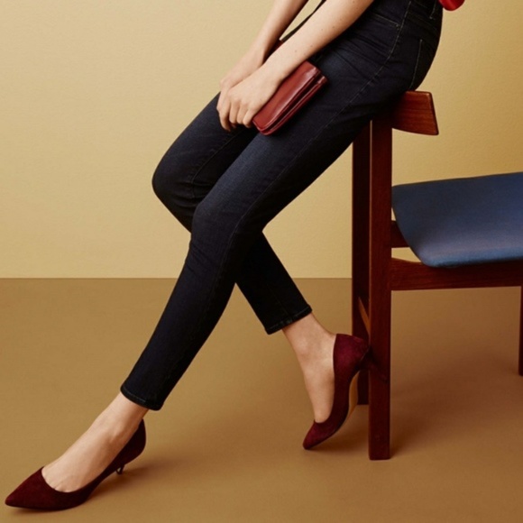 *Moving Sale* Ann Taylor Eryn suede pumps dark red - Picture 3 of 7